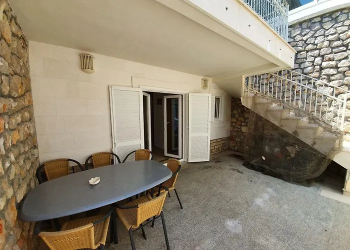 Дом отдыха House Bridge Тисно