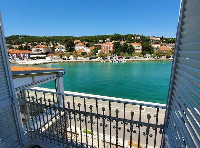 Vikendica House Bridge