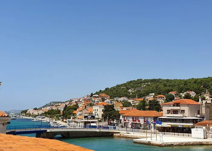 House Bridge * Tisno